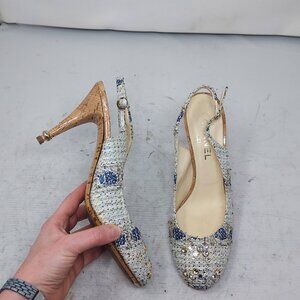 CHANEL Tweed Interlocking CC Logo Blue White Slingback Pump